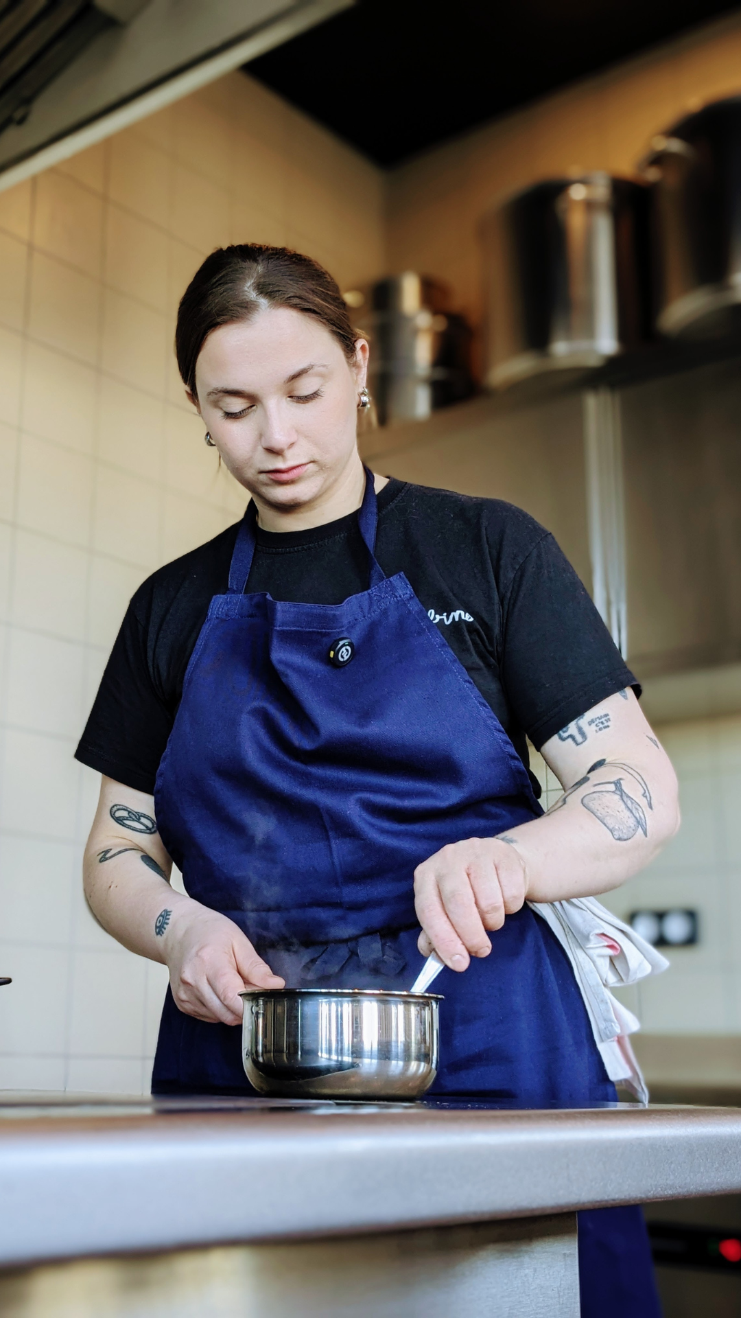 La cheffe Sarah Mainguy nous a accueillis dans son restaurant à Nantes et on s’est RÉ-GA-LÉS